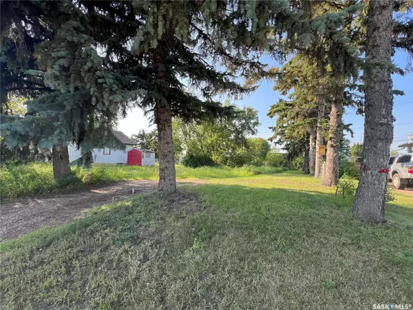 910 12th STREET W, Prince Albert, SK S6V 3C8