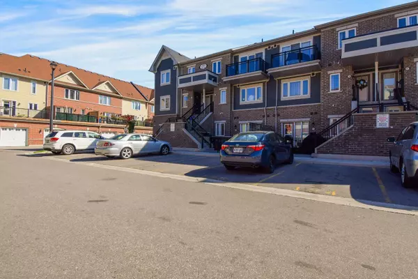 Brampton, ON L6R 3Y7,250 Sunny Meadow BLVD #291