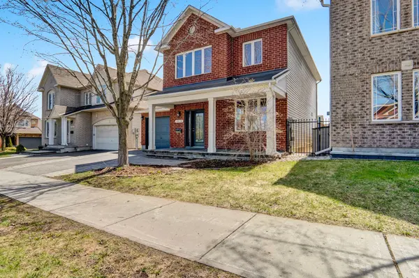 1818 Appleford ST, Ottawa, ON K1J 1K2