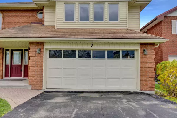 Prince Edward County, ON K0K 3L0,7 Harbourview CRES