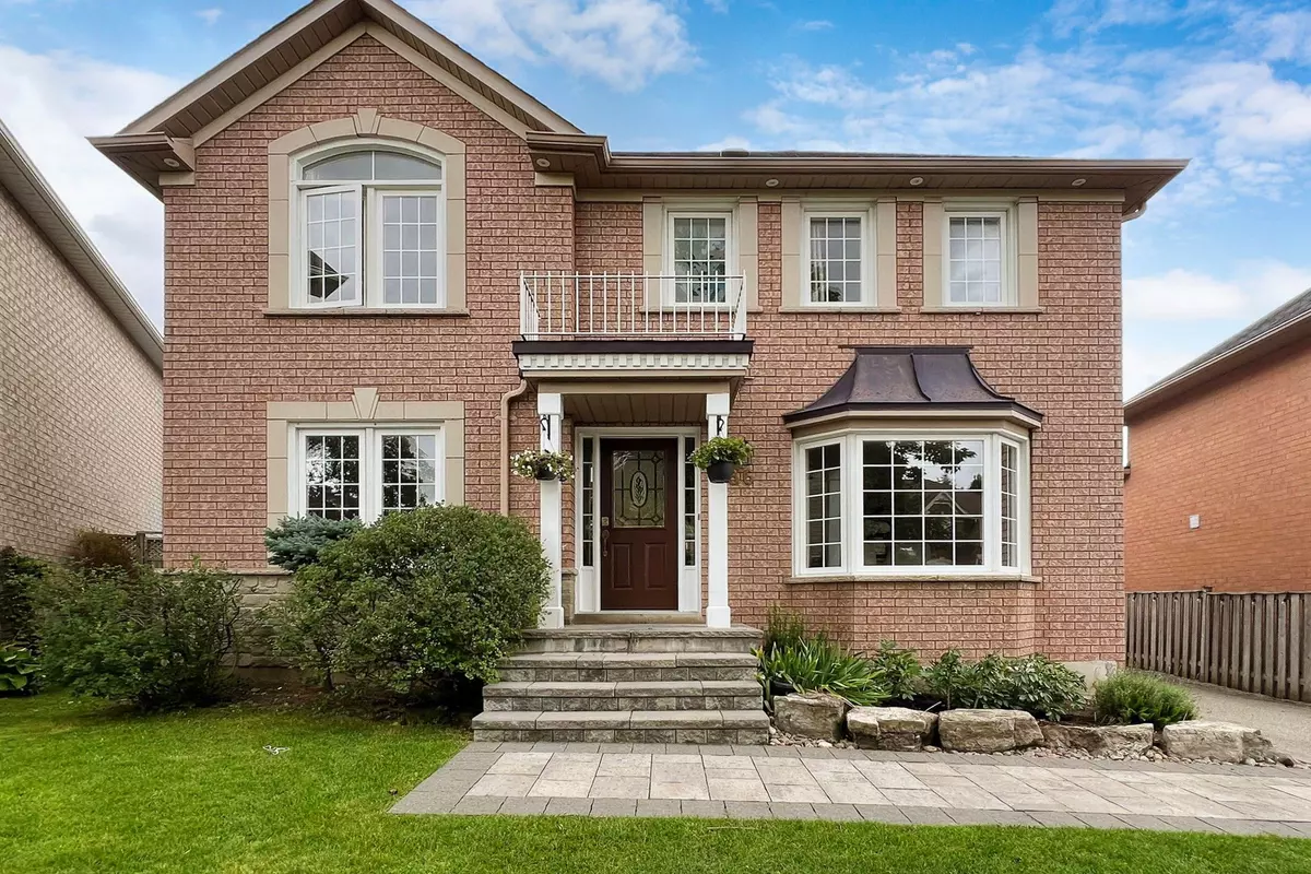 Markham, ON L3S 4B2,36 MEADOWGRASS CRES