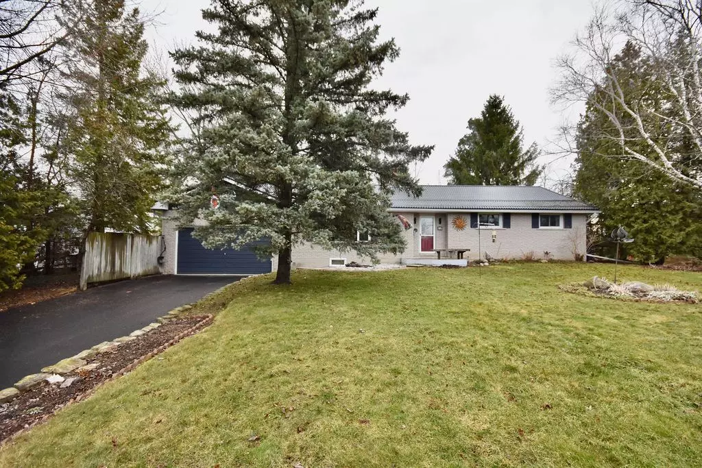 Ramara, ON L3V 6N1,32 Patricia DR