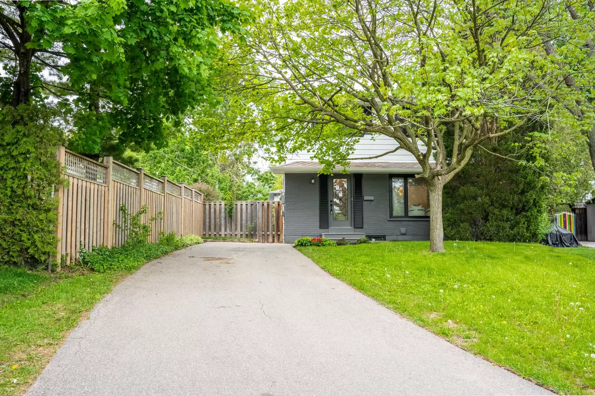 Oakville, ON L6H 1G9,191 MENDEL CT