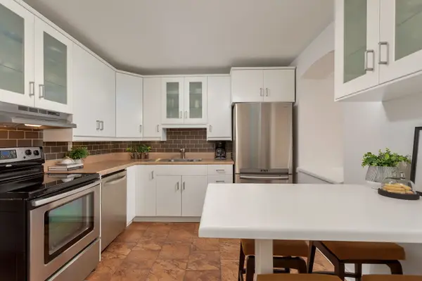 Toronto W02, ON M6S 4E1,88 Watson AVE