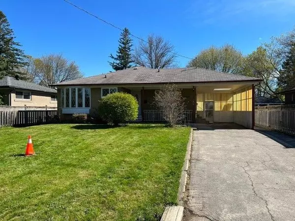 Oakville, ON L6L 4M4,539 Stafford DR