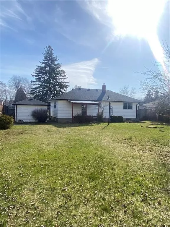 Brantford, ON N3T 5L7,12 Willowdale ST