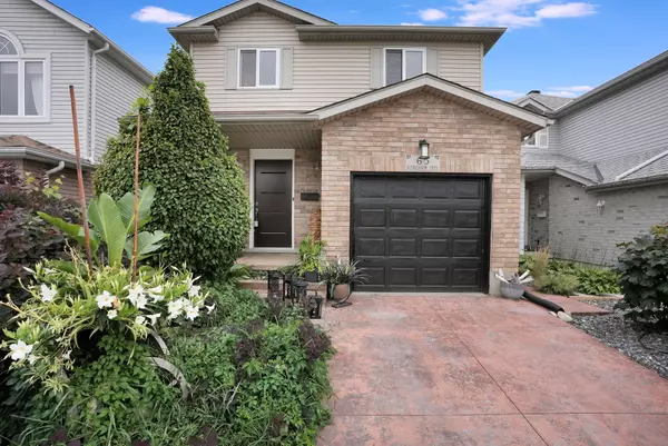 Kitchener, ON N2E 3P8,65 Bush Clover CRES