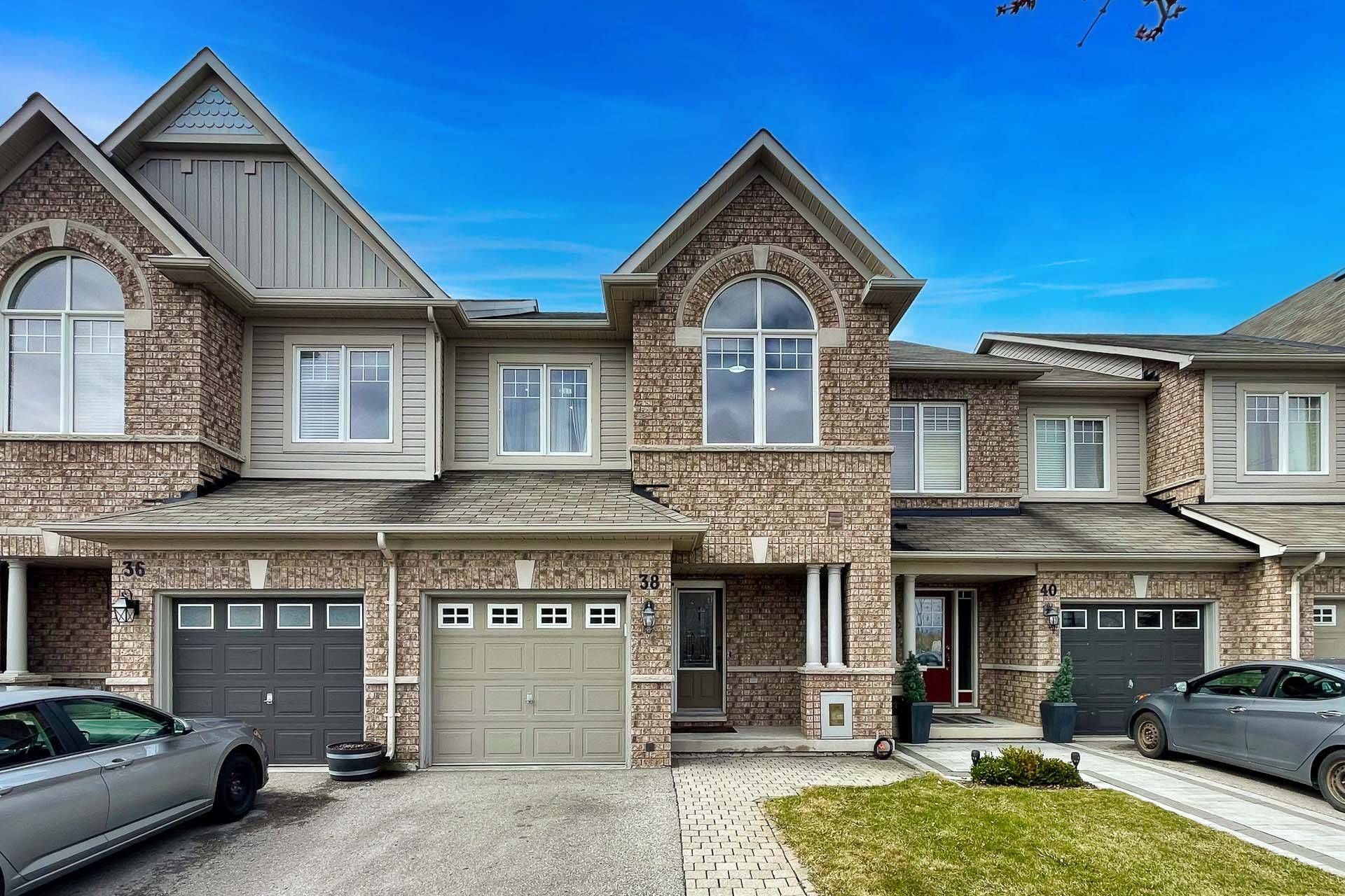 Newmarket, ON L9N 0A9,38 Courtland CRES