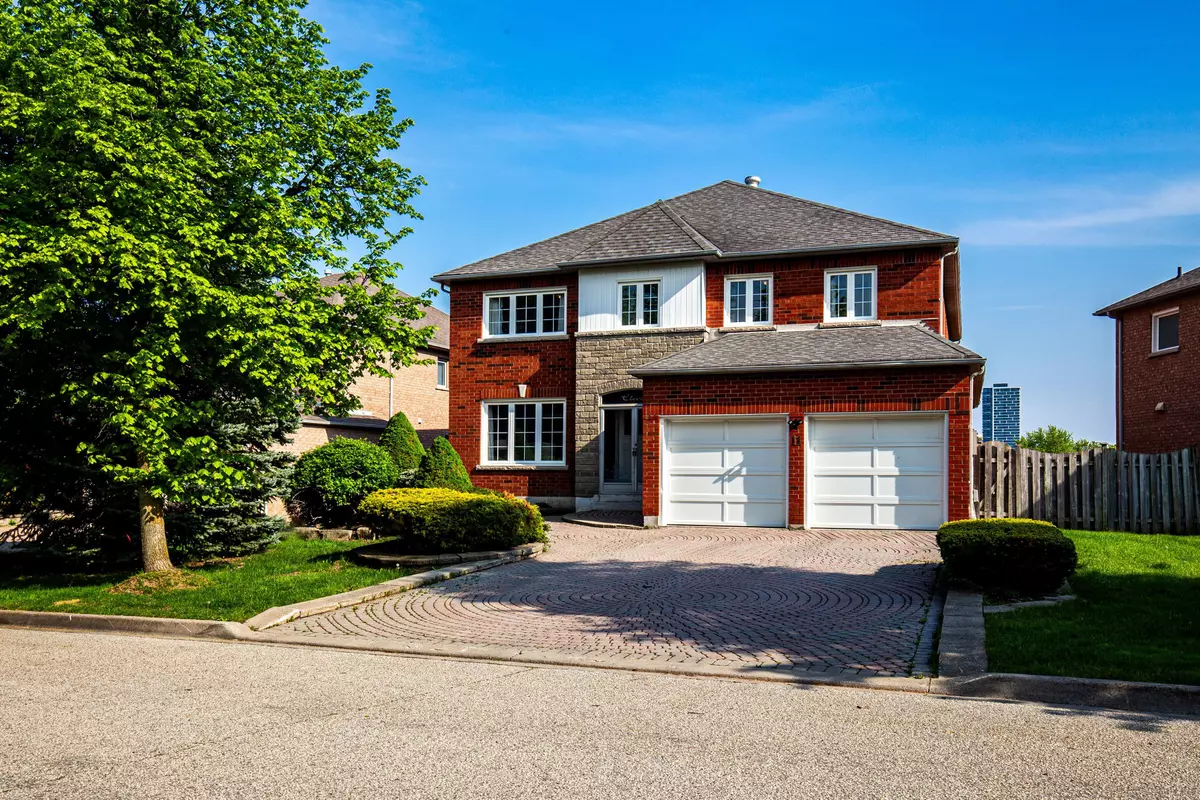 Markham, ON L3R 0R9,11 Guildford CIR