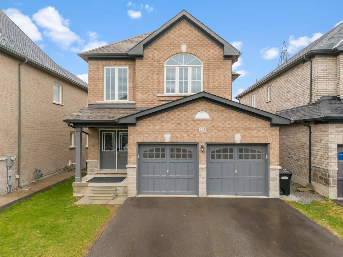 Bradford West Gwillimbury, ON L3Z 4J4,295 Chelsea CRES