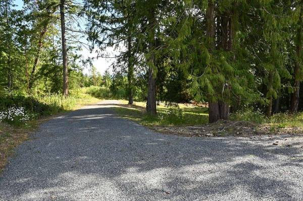 Lot 3 Courtney Way, Shawnigan Lake, BC V8H 2H6