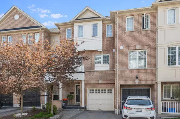 Pickering, ON L1V 0A1,1790 Finch AVE E #36