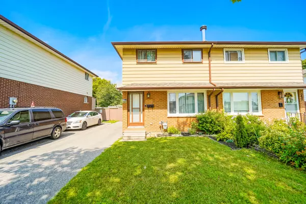 Oshawa, ON L1J 6L1,254 Tamarack CT