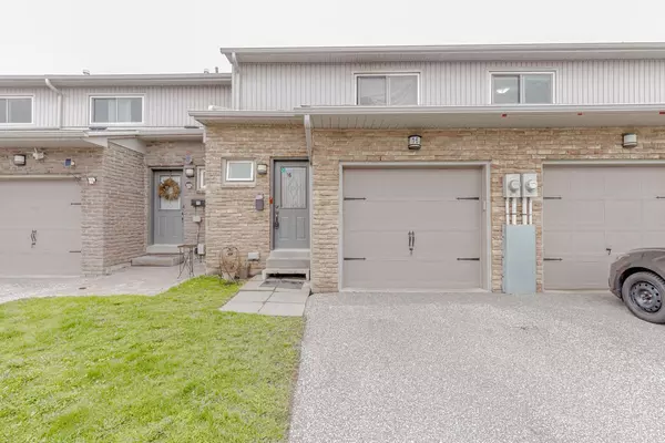 Brampton, ON L6V 3V1,399 Vodden ST E #16