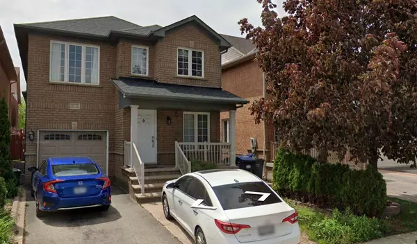 Peel, ON L7A 2A6,44 Leagate ST #Upper