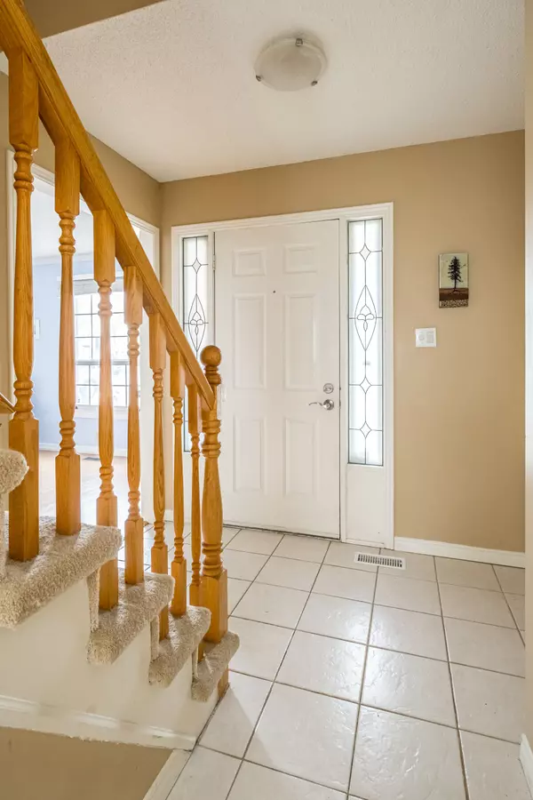 Hamilton, ON L9H 6P4,29 Bridlewood DR