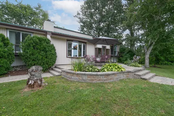 Prince Edward County, ON K0K 1T0,81 Novotny CT