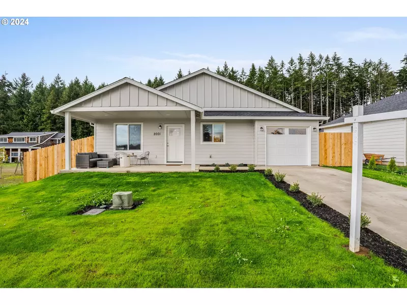 2001 APPLE RD, Winlock, WA 98596