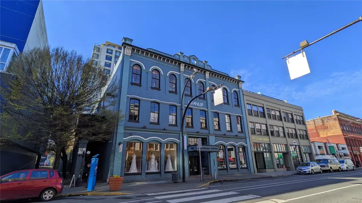 Victoria, BC V8W 3C7,733 Johnson St #108