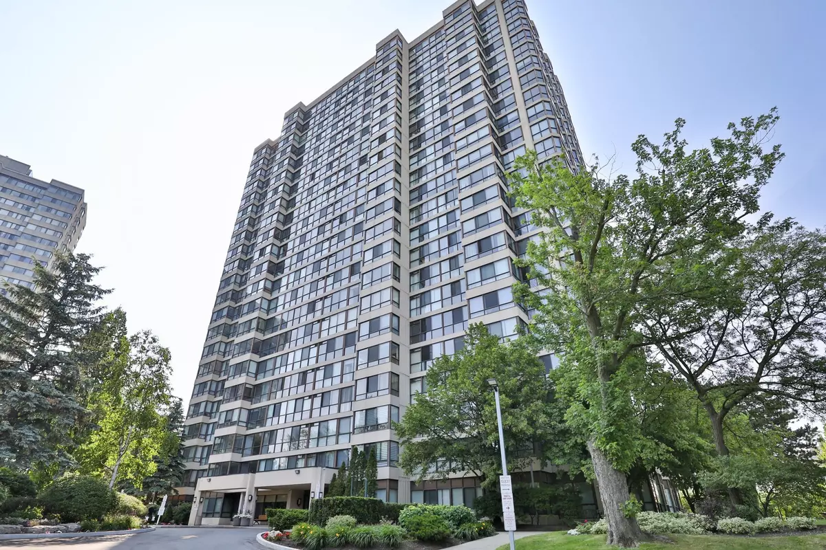 Toronto C07, ON M2R 3T1,131 Torresdale AVE #706