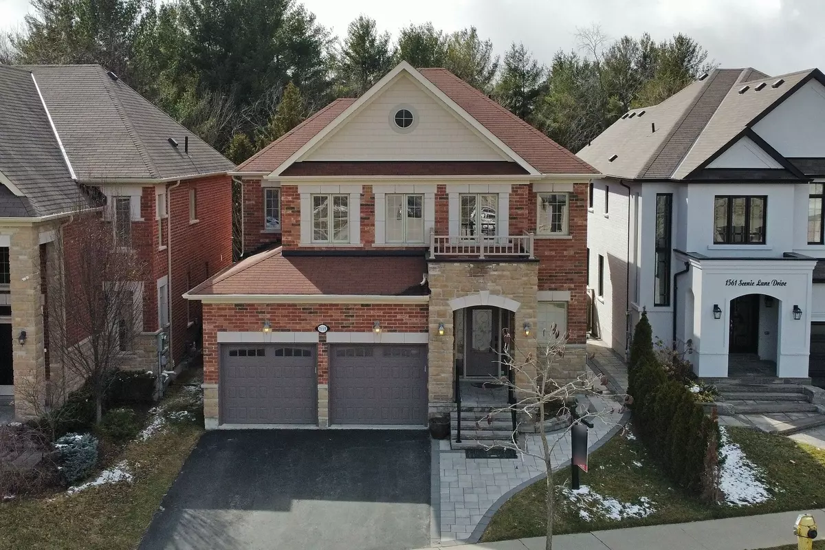 Pickering, ON L1X 0B7,1559 Scenic Lane DR