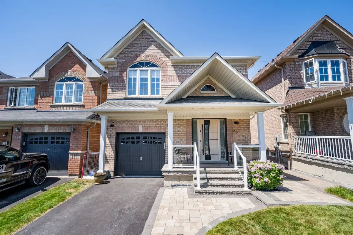 Whitby, ON L1N 0C3,52 Oceanpearl CRES