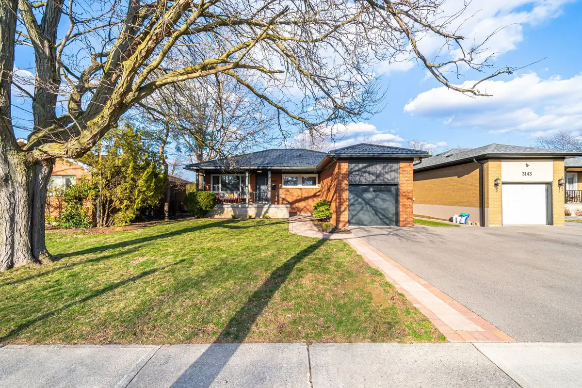 Mississauga, ON L4Y 2Z1,3147 Constitution BLVD