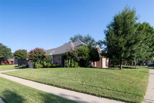 North Richland Hills, TX 76182,7525 Orange Valley Drive