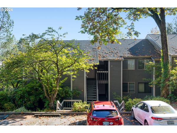 Lake Oswego, OR 97035,44 EAGLE CREST DR #15