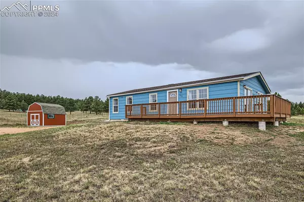 Florissant, CO 80816,533 Calle De La Nieva