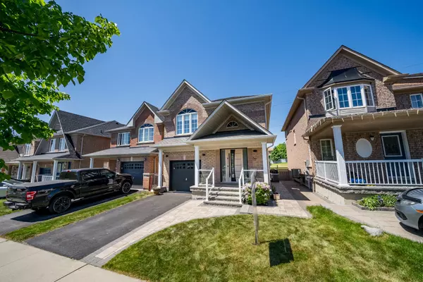 Whitby, ON L1N 0C3,52 Oceanpearl CRES