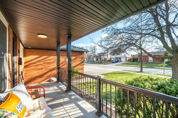 Mississauga, ON L4Y 2Z1,3147 Constitution BLVD