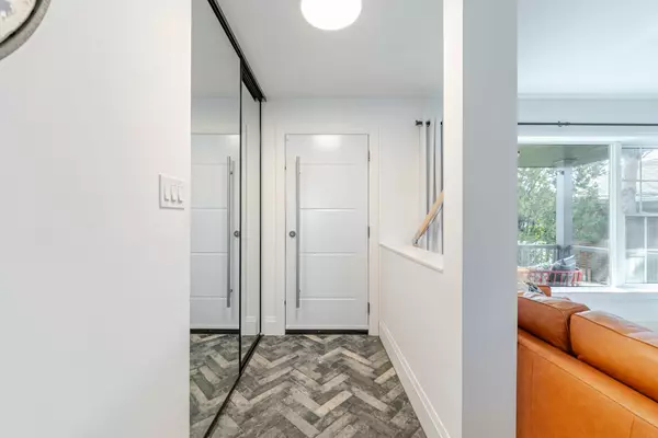 Mississauga, ON L4Y 2Z1,3147 Constitution BLVD