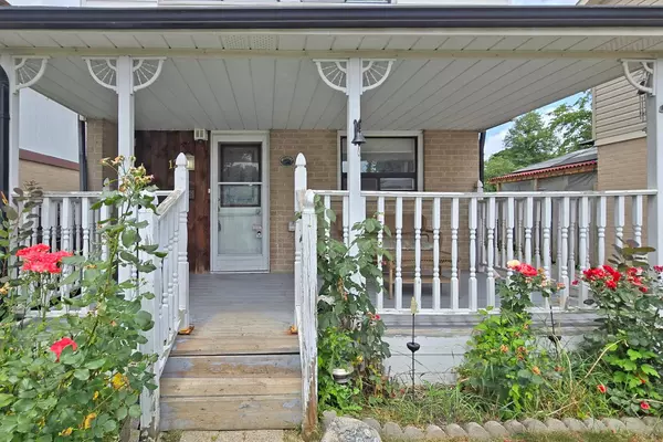 Brampton, ON L6S 2B2,12 Hardcastle CT