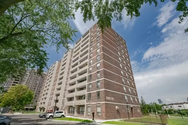 Mississauga, ON L5A 3R2,3120 Kirwin AVE #1003