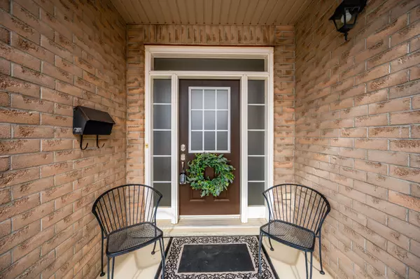 Kitchener, ON N2P 2K4,18 Timber Ridge CT