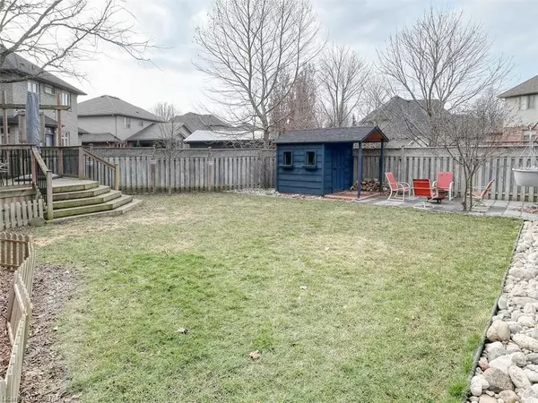 London, ON N6P 1T3,4207 Masterson CIR