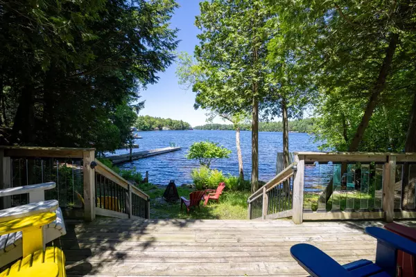 Muskoka Lakes, ON P1P 1R2,1129 Greenwood Point RD #1