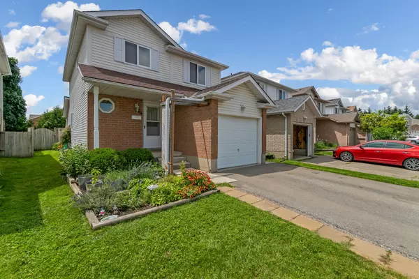 Kitchener, ON N2E 3M9,64 Killarney CRES