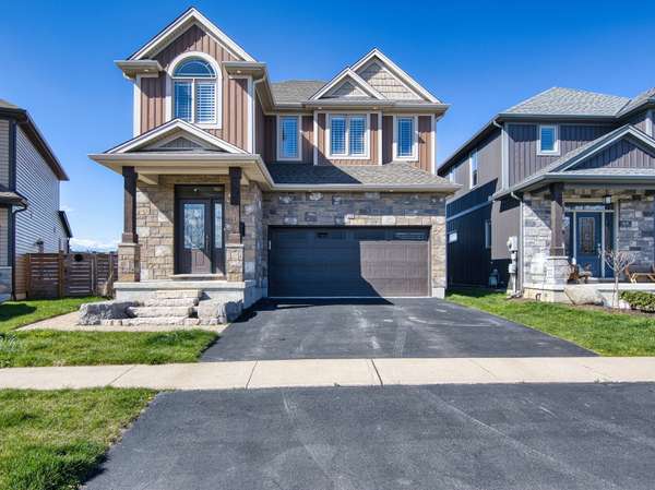 19 Moes CRES, St. Catharines, ON L2M 1P8