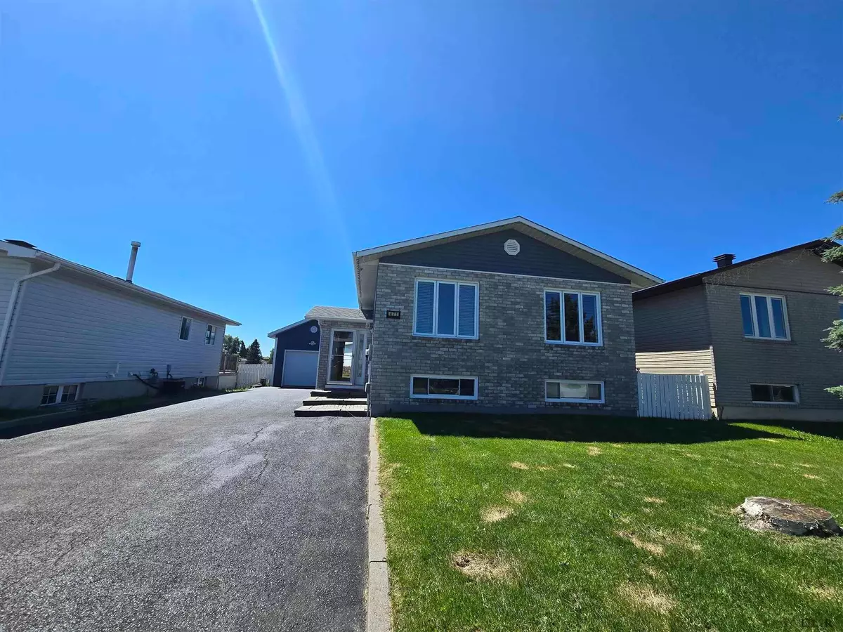 Timmins, ON P4P 1G8,471 Kellyann DR