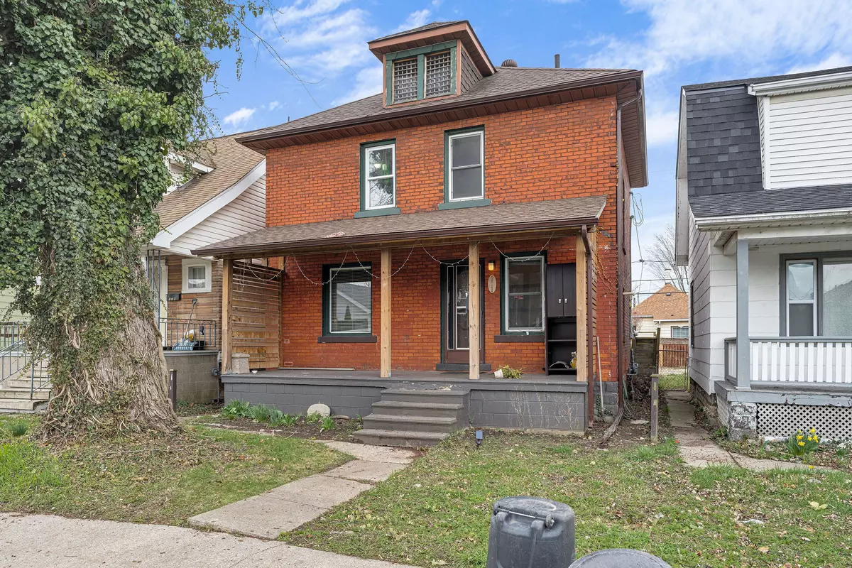 Windsor, ON N9B 2K9,371 Josephine AVE