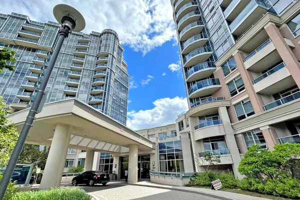 Markham, ON L3R 8A6,33 Cox BLVD #1228