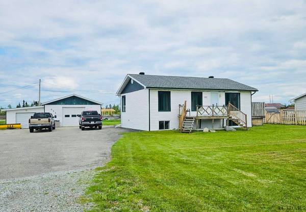 552 Government RD E,  Kapuskasing,  ON P5N 2X7