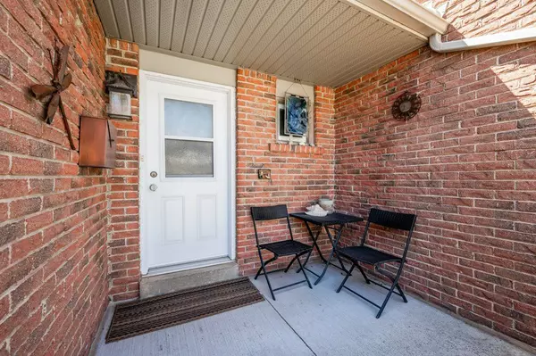 Mississauga, ON L5N 2S7,2670 Battleford RD #88