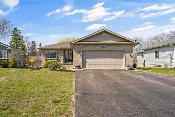 Quinte West, ON K0K 2C0,12 STONEGATE CRES