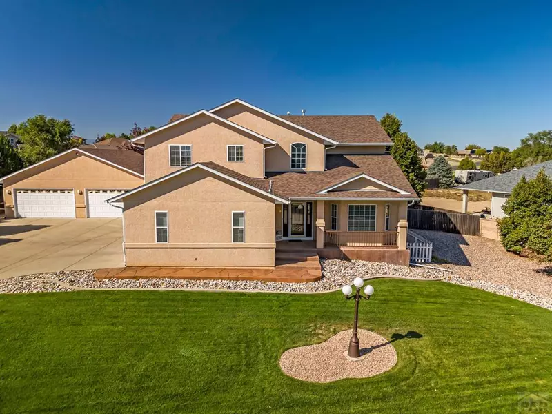 5388 Stonemoor Dr, Pueblo, CO 81005