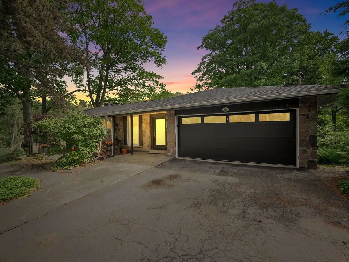 Mississauga, ON L5H 3L2,845 Bexhill RD