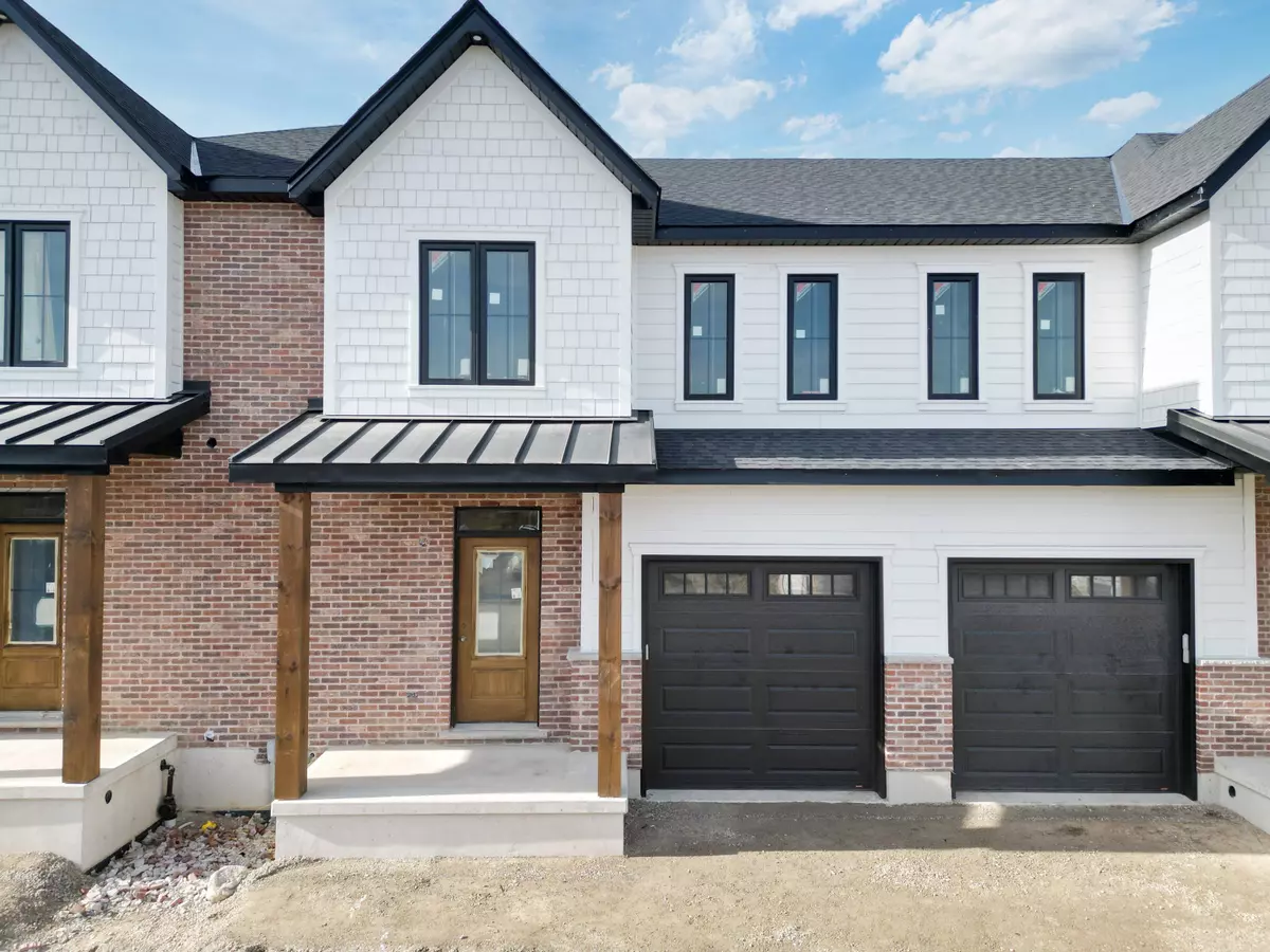 Lucan Biddulph, ON N0M 2J0,147 Scotts DR #34