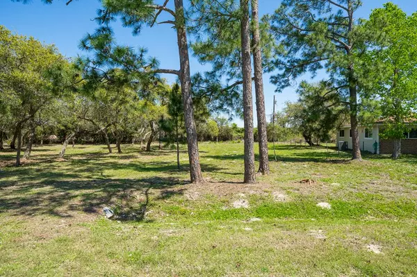 Lot 23 Vineyard, Ingleside, TX 78362